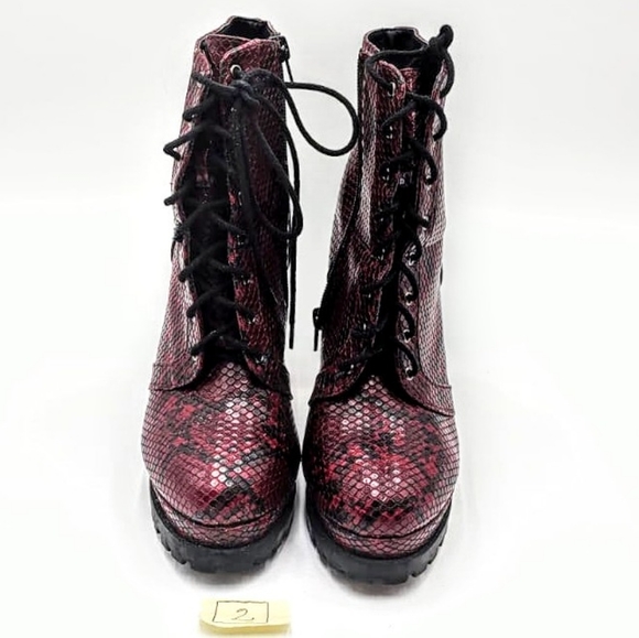 Faux Python Skin Boots - Picture 3 of 6